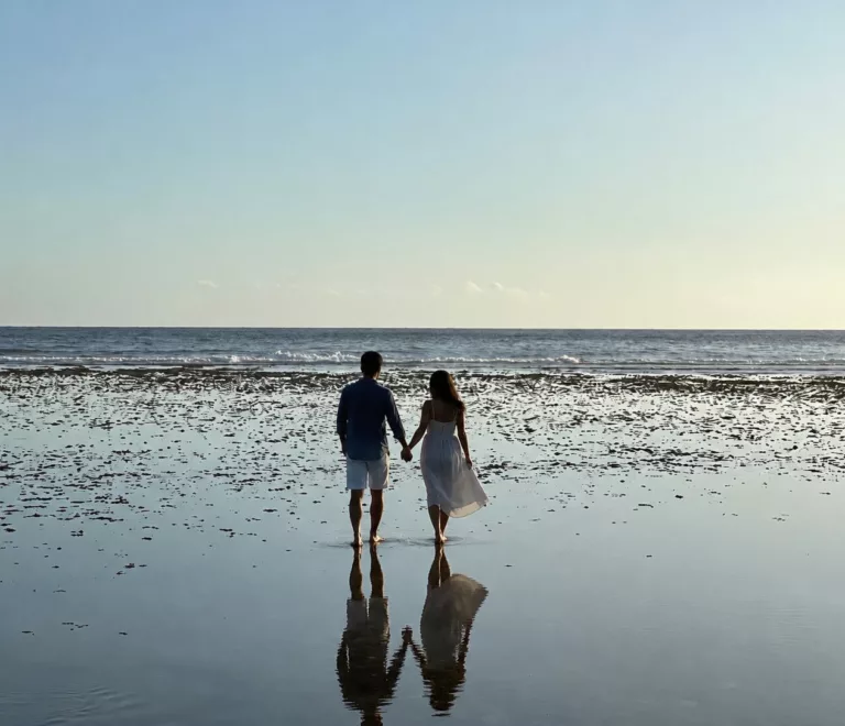 Romantischen Aufenthalt am Lagunenstrand auf La Réunion organisieren